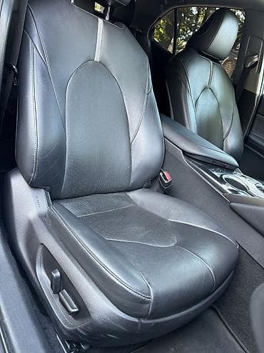 genesis 70: Toyota Camry: 2018 г., 2.5 л, Автомат, Бензин, Седан — 7