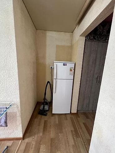 ок орго: 1 бөлмө, Кыймылсыз мүлк агенттиги, Чогуу жашоосу жок, Жарым -жартылай эмереги бар — 2