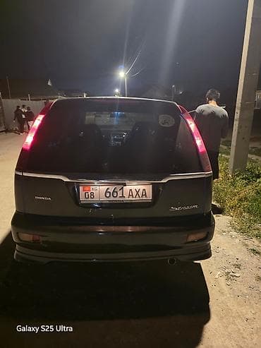 продаю honda stream: Honda Stream: 2001 г., Типтроник, Бензин, Минивэн — 3
