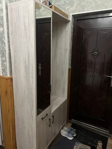 Буфеты: Шкаф-прихожая, Б/у, С зеркалом, Дерево — 1