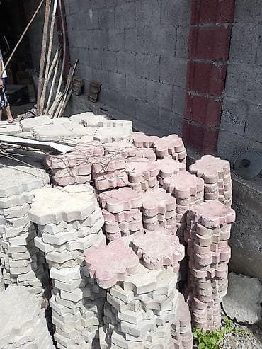 кавер дорожка: Тротуарная плитка фигурная «четырёхлистник» - Материал: вибролитая — 1