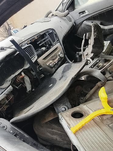 авто аврийном состоянии: Kia K5: 2011 г., 2 л, Автомат, Газ — 7