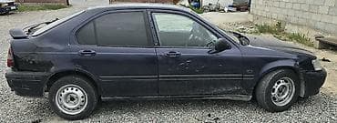sprinter 2003: Honda Civic: 1999 г., 1.5 л, Механика, Бензин, Седан — 4