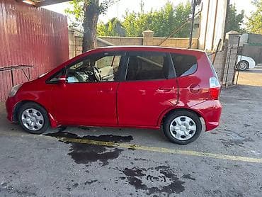 Продажа авто: Honda Fit: 2004 г., 1.5 л, Вариатор, Бензин, Хэтчбэк — 1