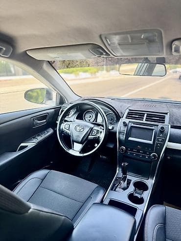 тае: Toyota Camry: 2015 г., 2.5 л, Автомат, Бензин, Седан — 8