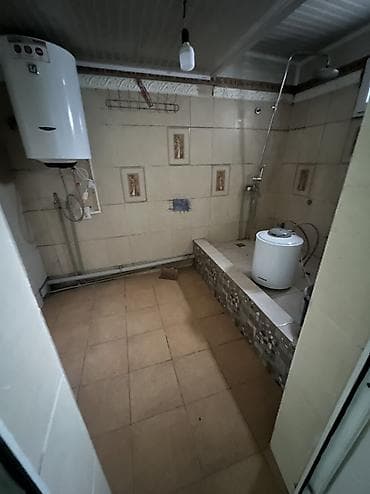 сниму квартиру ахунбаева: Аренда офисов, 100 м², В частном доме, 1 линия, С отдельной кухней, С отдельным входом — 7