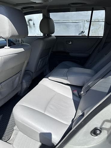 муалим сани: Toyota Highlander: 2004 г., 3.3 л, Автомат, Бензин, Кроссовер — 6