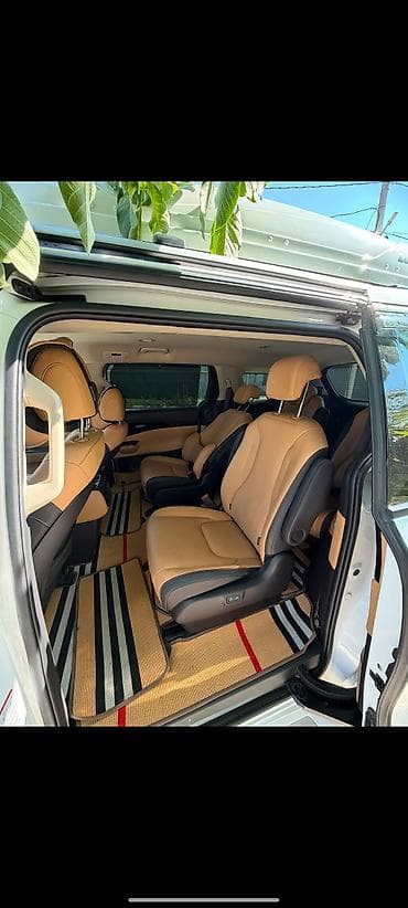 Kia Carnival: 2022 г., 2.2 л, Автомат, Дизель, Минивэн — 9