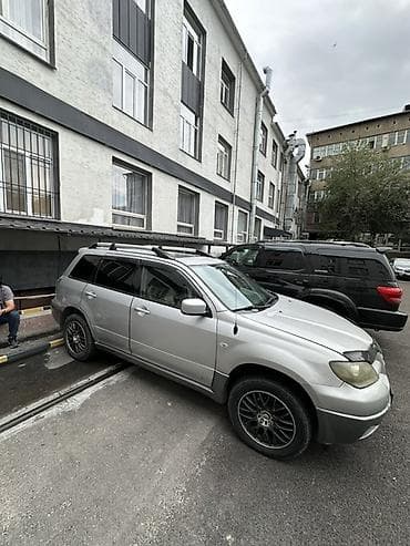 ремонт надо: Mitsubishi Outlander: 2003 г., 2.4 л, Автомат, Бензин, Кроссовер — 5