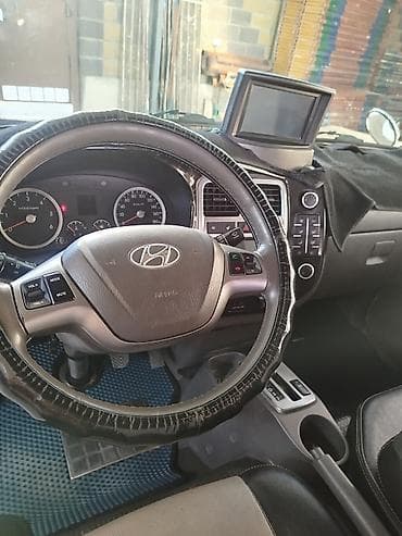 porter 2: Легкий грузовик, Hyundai, Стандарт, До 1 т, Б/у — 8