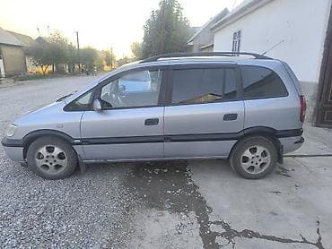 Opel Zafira: 2002 г., 1.8 л, Механика, Газ, Минивэн — 4