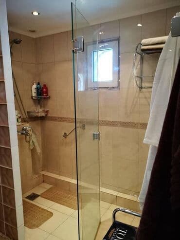 элитные дома в бишкеке: 500 м², 9 комнат, Бассейн, Бронированные двери, Видеонаблюдение — 24