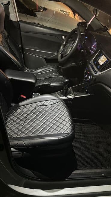 солярис 2018: Hyundai Solaris: 2017 г., 1.6 л, Механика, Бензин, Седан — 3