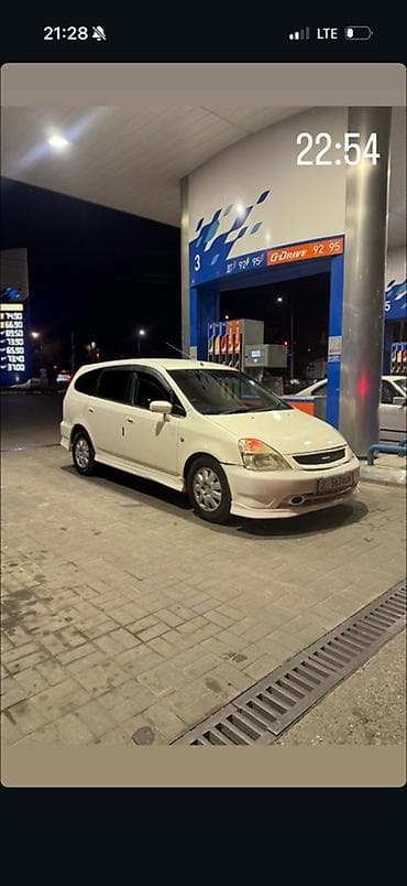 Honda Stream: 2000 г., 2 л, Автомат, Бензин, Минивэн