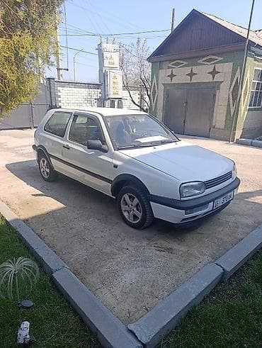 моновпрыск на гольф: Volkswagen Golf: 1993 г., 1.8 л, Автомат, Бензин, Купе — 1