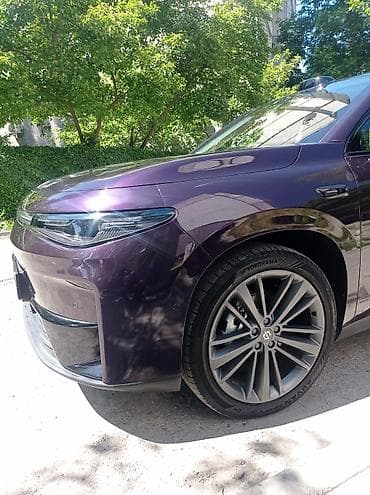 Lexus : 2024 г., Гибрид — 10