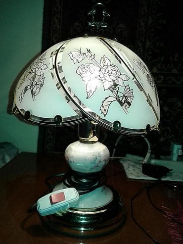 элитные светильники: Не дорого : Люстра 800, светильники настольные лампы плафоны — 1