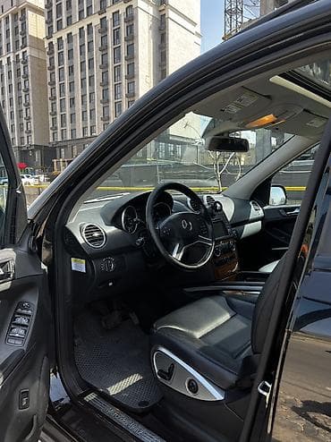v6: Mercedes-Benz ML-Class: 2009 г., 3.5 л, Автомат, Бензин, Внедорожник — 6