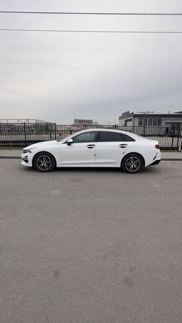 меняю дом на машину: Kia K5: 2021 г., 0.2 л, Автомат, Газ, Седан — 2
