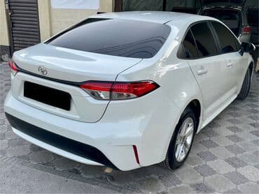 tayota runx: Toyota Corolla: 2019 г., 1.2 л, Автомат, Бензин, Седан — 5