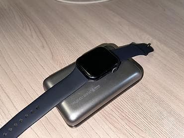 Apple Watch Series 8 45мм Емкость аккумулятора 84% Память 32гб в