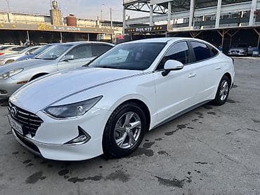 Hyundai Sonata: 2019 г., 2 л, Автомат, Газ, Седан