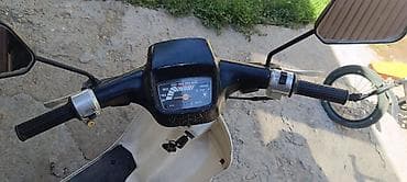 1980: Скутер Honda Takt 1980 года. На ходу. 50 куб, кик стартер. Собирал — 3