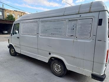 byd leopard 8: Mercedes-Benz T1: 1988 г., 3 л, Механика, Дизель, Фургон — 5