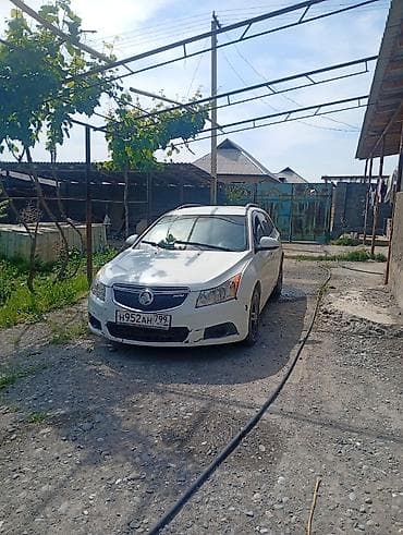 шеврале эпика: Chevrolet Cruze: 2013 г., 1.6 л, Механика, Бензин, Универсал — 3