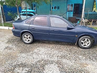 опел седан: Opel Vectra: 1999 г., 1.6 л, Седан — 3
