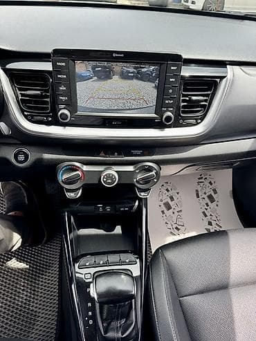 карасаев: Kia Stonic: 2017 г., 1.6 л, Автомат, Дизель, Кроссовер — 6
