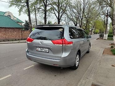 Продажа авто: Toyota Sienna: 2012 г., 3.5 л, Автомат, Газ, Минивэн — 3