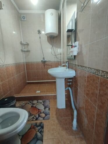 сдаю комнату гостиничнего типа: 1 комната, Душевая кабина, Круглосуточное заселение, Постельное белье — 3