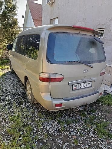 Hyundai H-1: 2007 г., 2.4 л, Механика, Газ, Минивэн