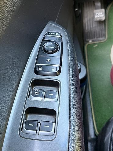 кызыл кия кыз: Kia K5: 2010 г., 2 л, Автомат, Газ, Седан — 9