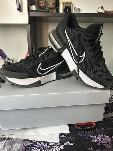 кроксы 42: Эркектердин кроссовкасы, 41, Nike, Колдонулган, түсү - Кара, Акылуу жеткирүү — 6