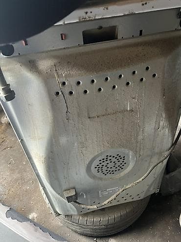 газовый аппарат: Плита KLASS, комбинированная: 3 газовые конфорки + 1 электрическая — 6