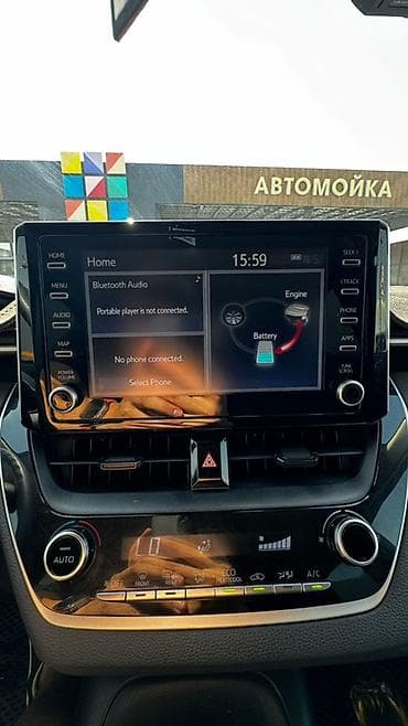 prius v: Toyota Corolla: 2020 г., Вариатор, Гибрид, Седан — 8