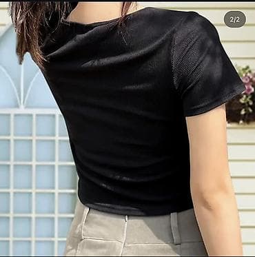 футболка с рукавами: Женская укороченная футболка/топ, черный цвет. - Материал: мягкое — 2