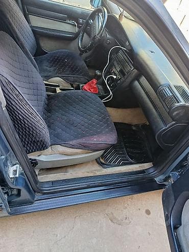 кассеты аудио: Audi 100: 1994 г., Бензин, Седан — 10