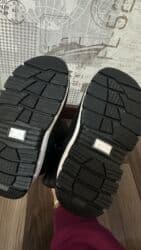 китай товар: Сапоги 29-й размер (длина по стельке 19 см)

1000 сом — 3