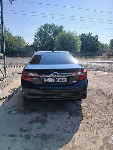 Транспорт: Toyota Camry: 2012 г., 2.5 л, Автомат, Гибрид, Седан — 1