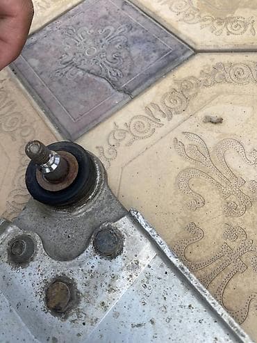 i bus: Продам авто запчасти на мерс 211 кузов и транспортер т4 все цены — 5