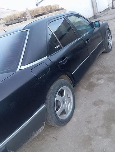 насатка amg: Mercedes-Benz W124: 1991 г., 0.3 - engine capacity л, Автомат, Дизель, Седан — 1