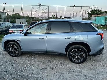 Продажа авто: Lixiang One: 2024 г., 1.5 л, Автомат, Электромобиль — 4