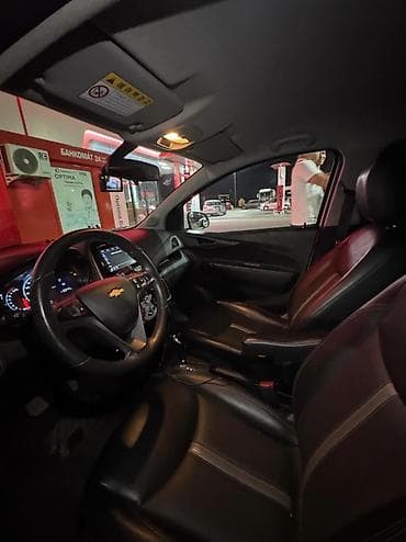 Chevrolet Spark: 2019 г., 1 л, Автомат, Бензин, Хетчбек — 4