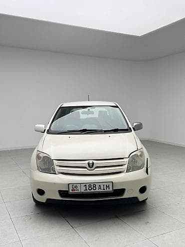 platz vitz: Toyota Ist: 2003 г., 1.3 л, Автомат, Бензин, Хэтчбэк — 4
