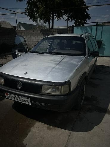 Volkswagen Passat: 1988 г., Механика, Бензин, Универсал