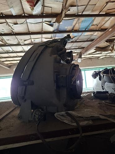 купить vr очки: Комплект передних фар Mercedes-Benz — 2