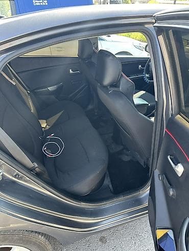 деф: Kia Rio: 2015 г., Седан — 5